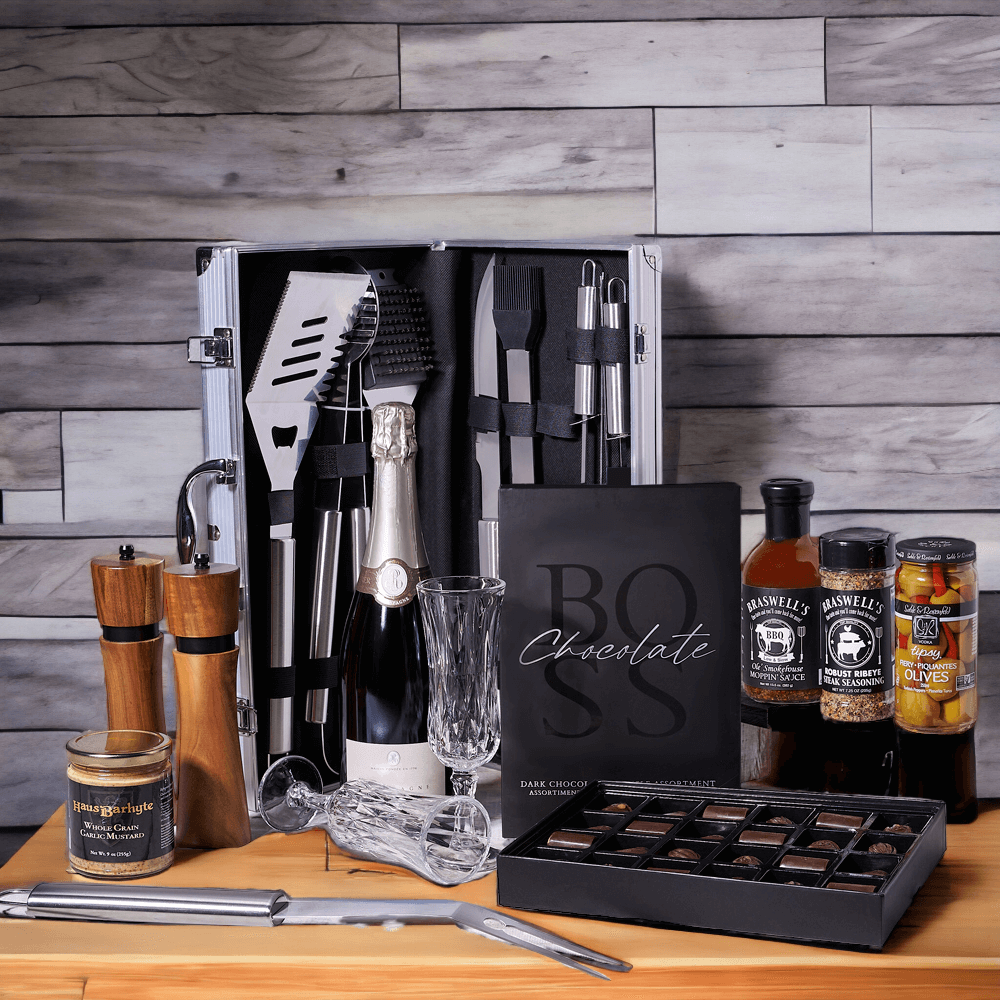 Custom wine gift selection with wine and gourmet pairings